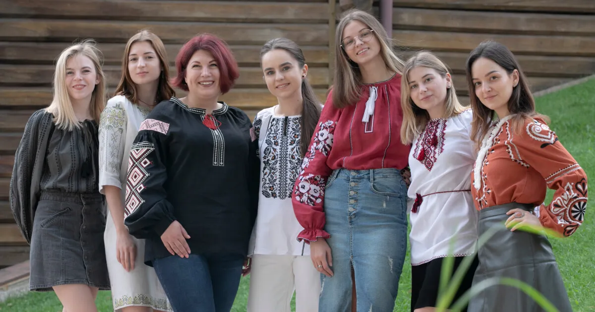Говоримо про символи та визначні місця України англійською