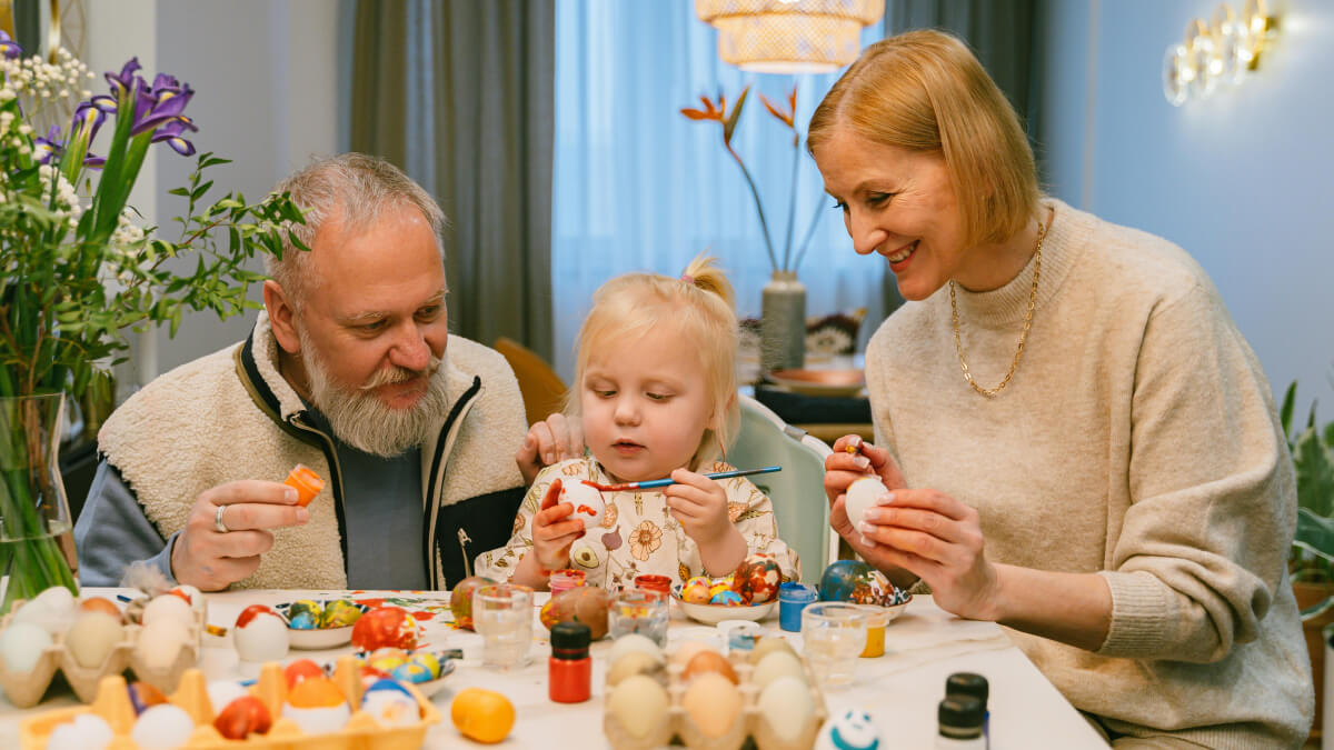 Пасхальные фильмы: подборка из 11 кинолент на английском для всей семьи - Блог Grade.ua