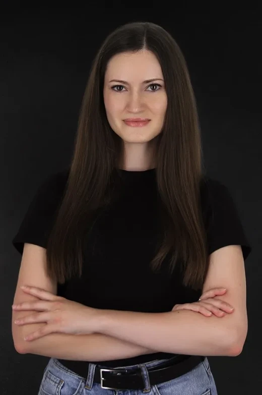 Оксана Деркач - Викладач в Grade Education Centre