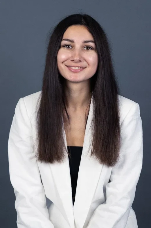 Юлия Тоннель