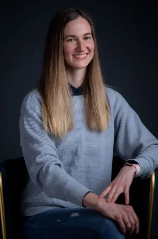 Поліна Криволапова - Викладач в Grade Education Centre